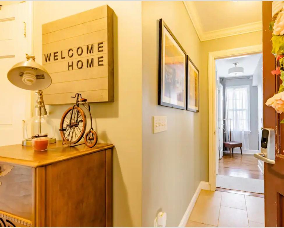 Pittsford Garden Retreat Apartment Bagian luar foto